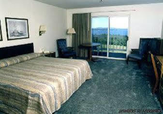 Acadia Ocean View Hotel